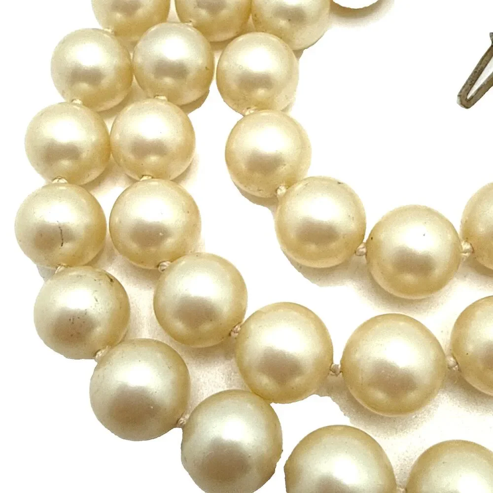 Vintage Classic Faux Pearl Choker Necklace Sterling Silver Clasp 22